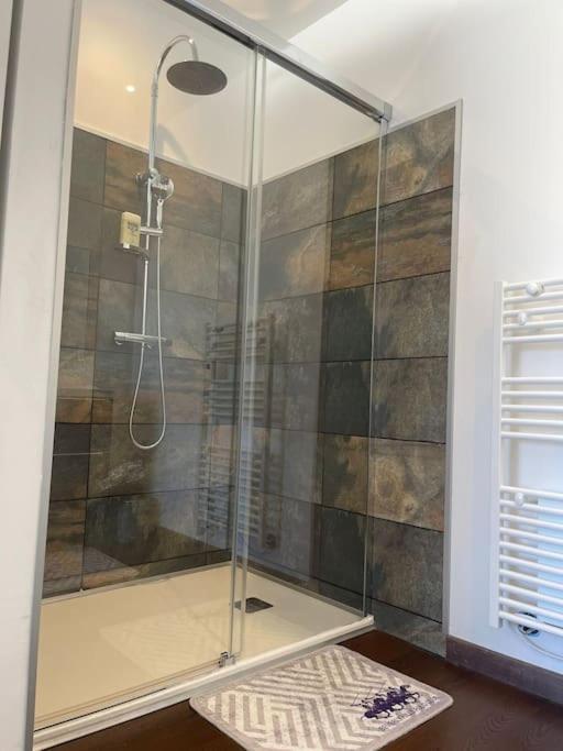 Sardan Brand New Villa With Fully Intergrated Air Conditioning & Private Pool, Overlooking Forest מראה חיצוני תמונה